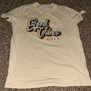 Good vibes tee